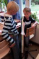 /album/vi-mater/axel-och-melvin-mater-armens-langd-sept-13-jpg/